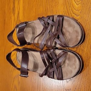 Chaco Fallon Leather Sandals